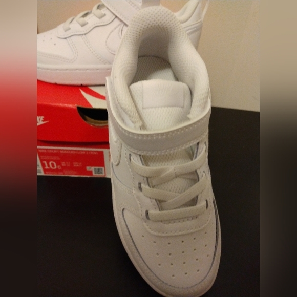 COPY - SAVAGE MIJO: NEW boys or unisex classic white nike 10C - Picture 4 of 4